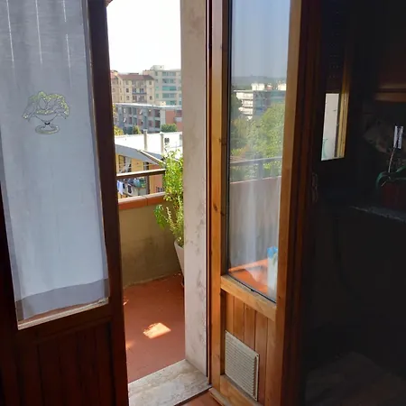 Vista Suggestiva Con Ampi Spazi スカンディッチ